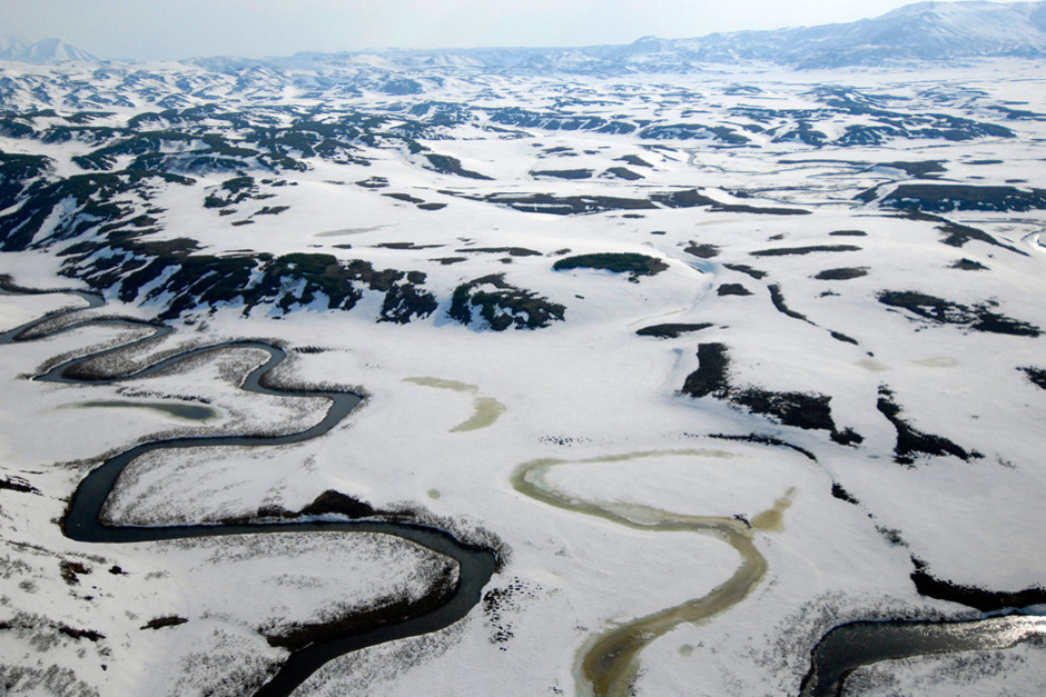 The peninsula of Kamchatka in Russia's Far East is a dramatic landscape where fire and ice meet. Lav... [Photo of the day - 8 FEBRUARI 2012]