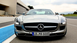 MERCEDES BENZ