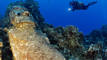 復活節島的鯊魚 Lost Sharks of Easter Island show