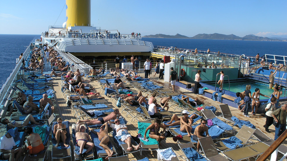 Cruise Ship Diaries