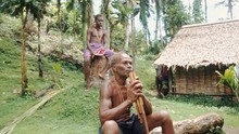 Siva Pacifica: Poslední nebeské hlasy pořad