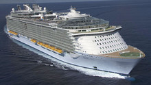 World Record Cruise Ship show