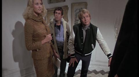 Watch Starsky and Hutch: Stair Fight Video